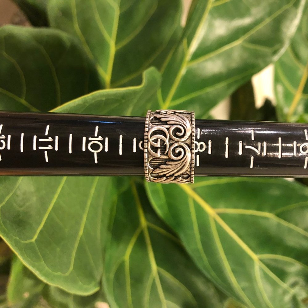 HOST PICK! 🥳 Gucci Double G Sterling Silver Leaf Motif Ring NEW IN BOX - Picture 6 of 11